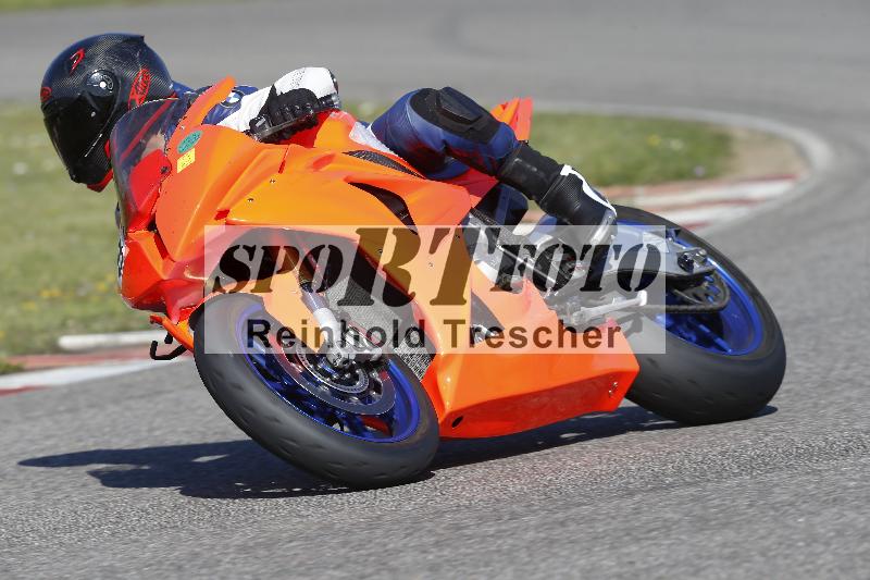 Archiv-2025/03 04.04.2025 TZ Motorsport ADR/Gruppe gruen/8